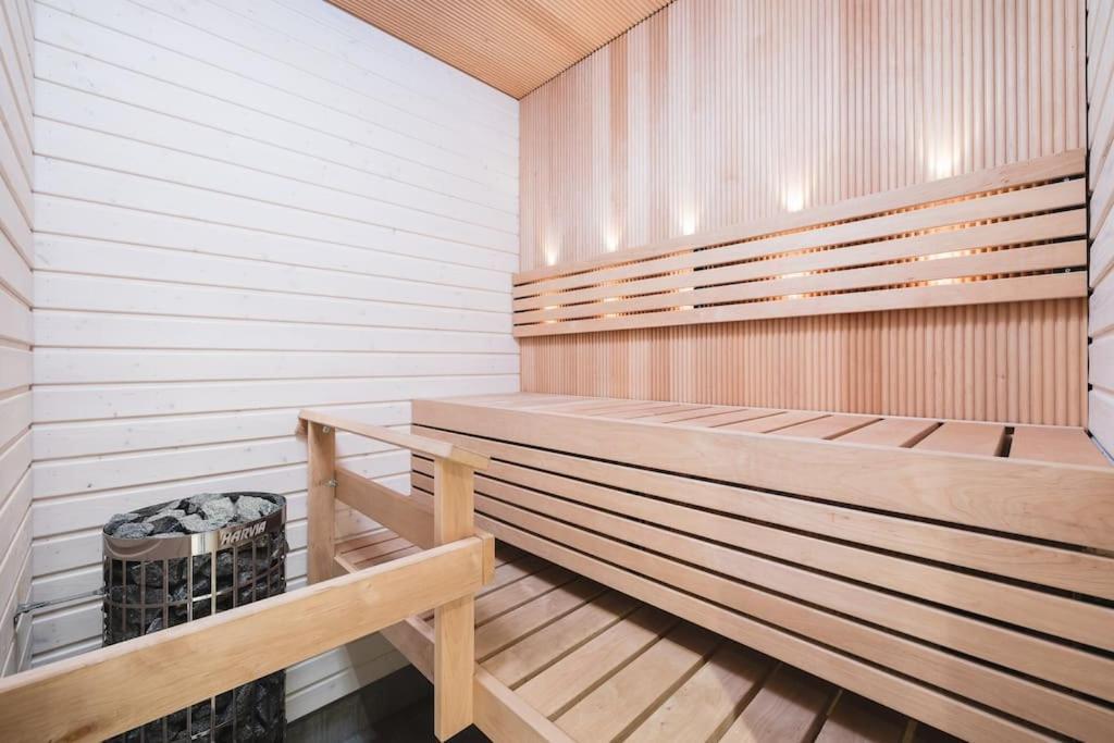 Valoisa Rivitalokolmio Rovaniemi Exteriér fotografie